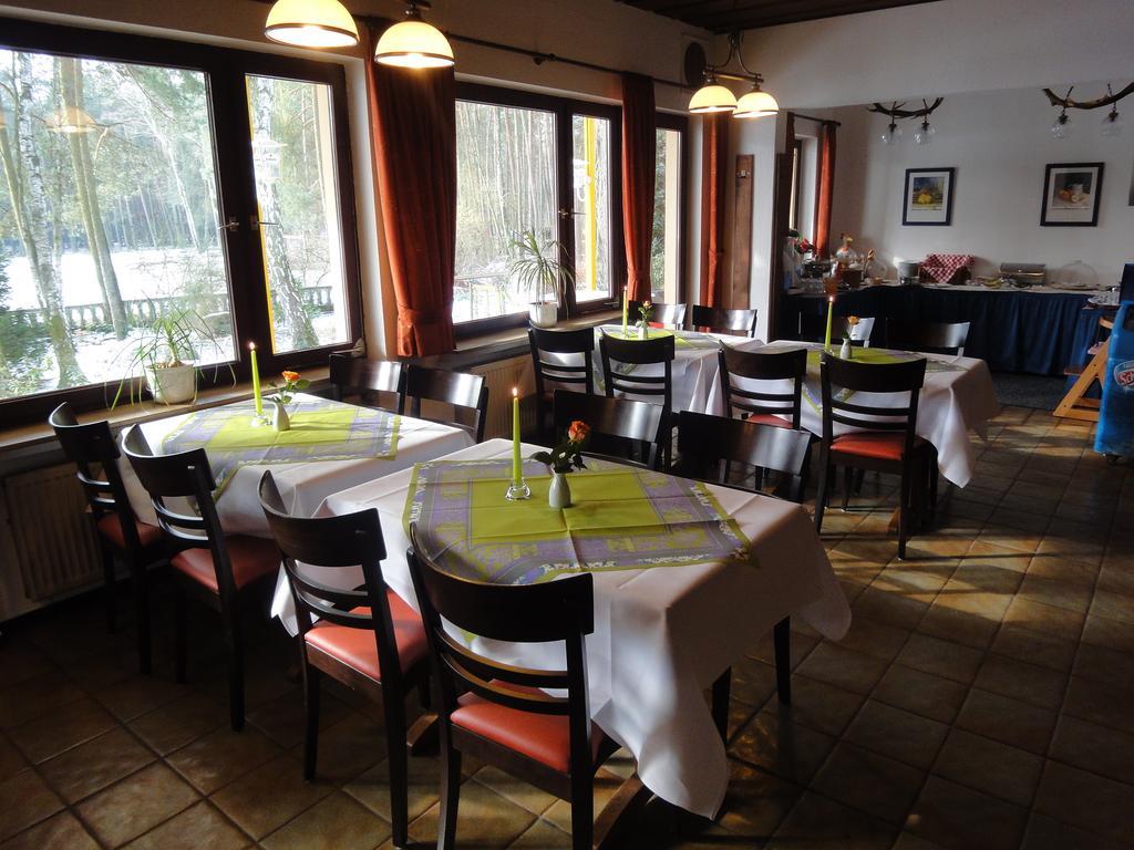 Hotel Hubertus Brome Extérieur photo