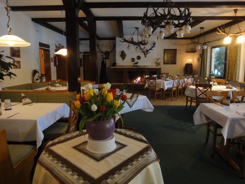 Hotel Hubertus Brome Extérieur photo