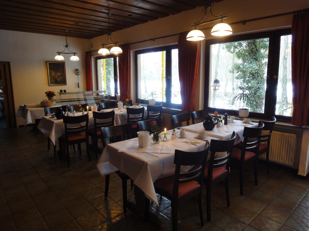 Hotel Hubertus Brome Extérieur photo