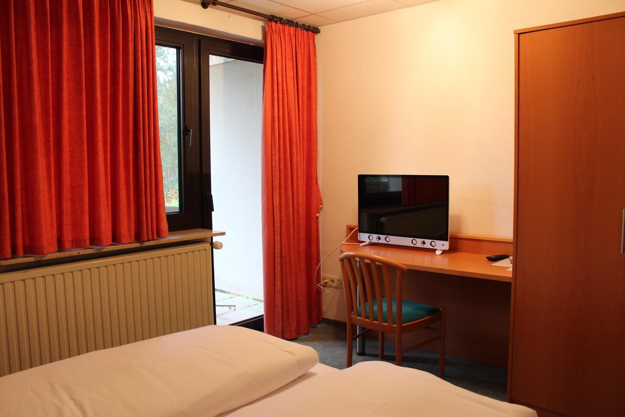 Hotel Hubertus Brome Extérieur photo